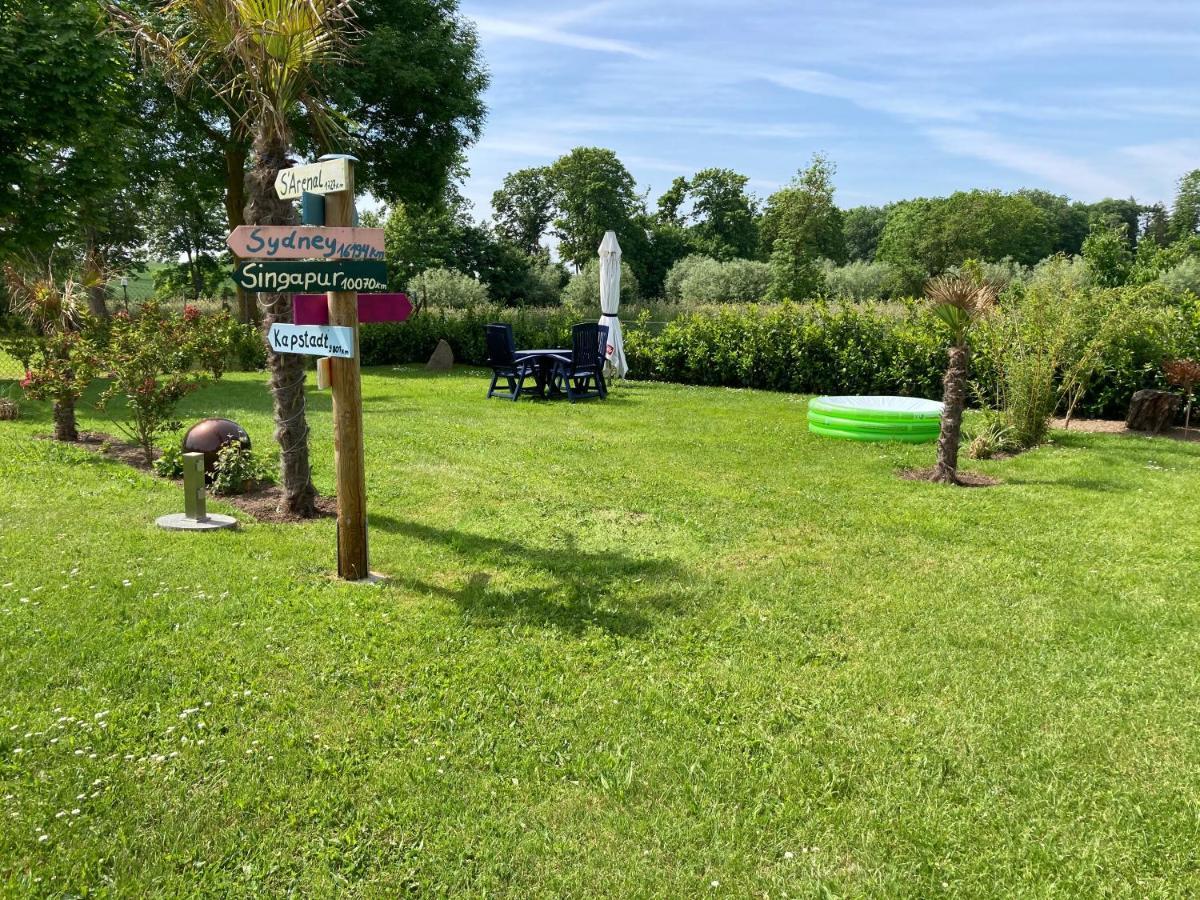 Landhausidyll Ferienwohnung Grundshagen 外观 照片